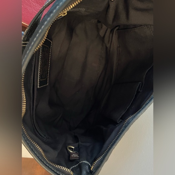 Coach Signature Canvas Black and Gray Ergo Hobo Vintage Handbag! L0771-11689. - Picture 15 of 16